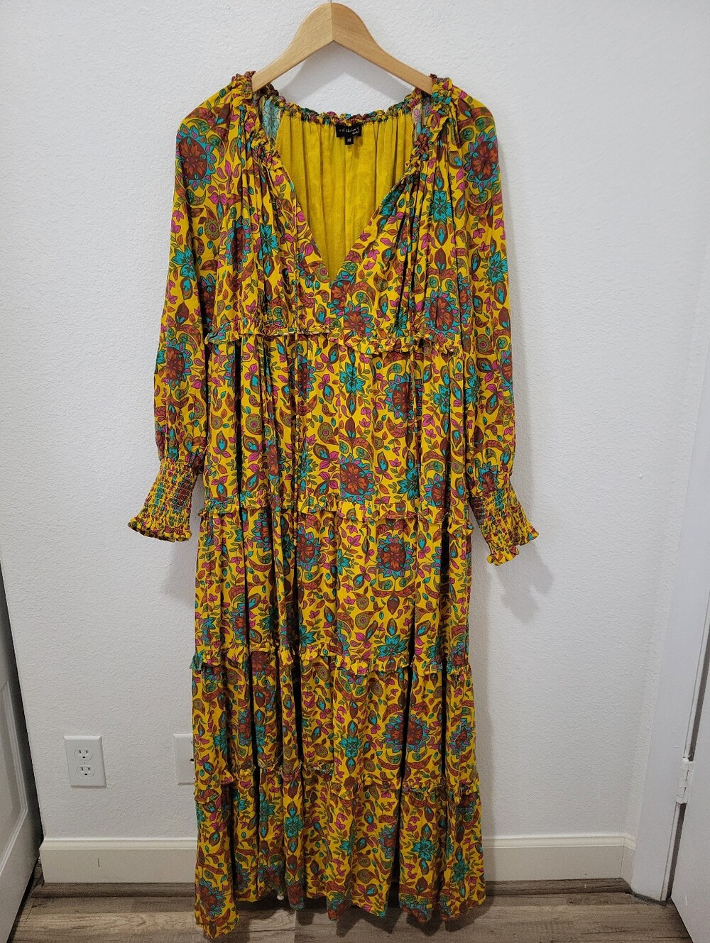 House Of Harlow Flowy Long Sleeve Maxi Dress Size Medium